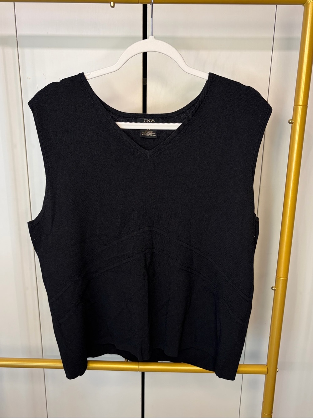 GNW Black Sleeveless Knit Top